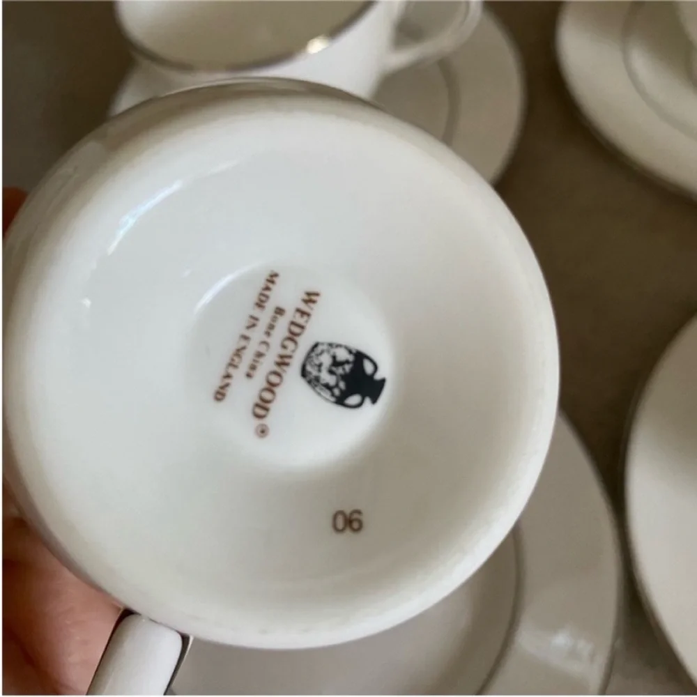 Wedgwood Regal Platinum Bread & Butter Plate and Footed Teacups Cups Set of 6
